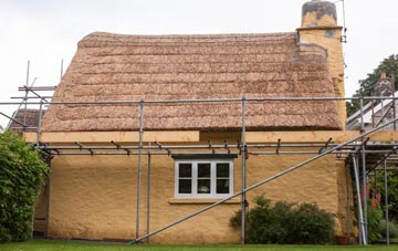 South Runcton thatch roofing costs